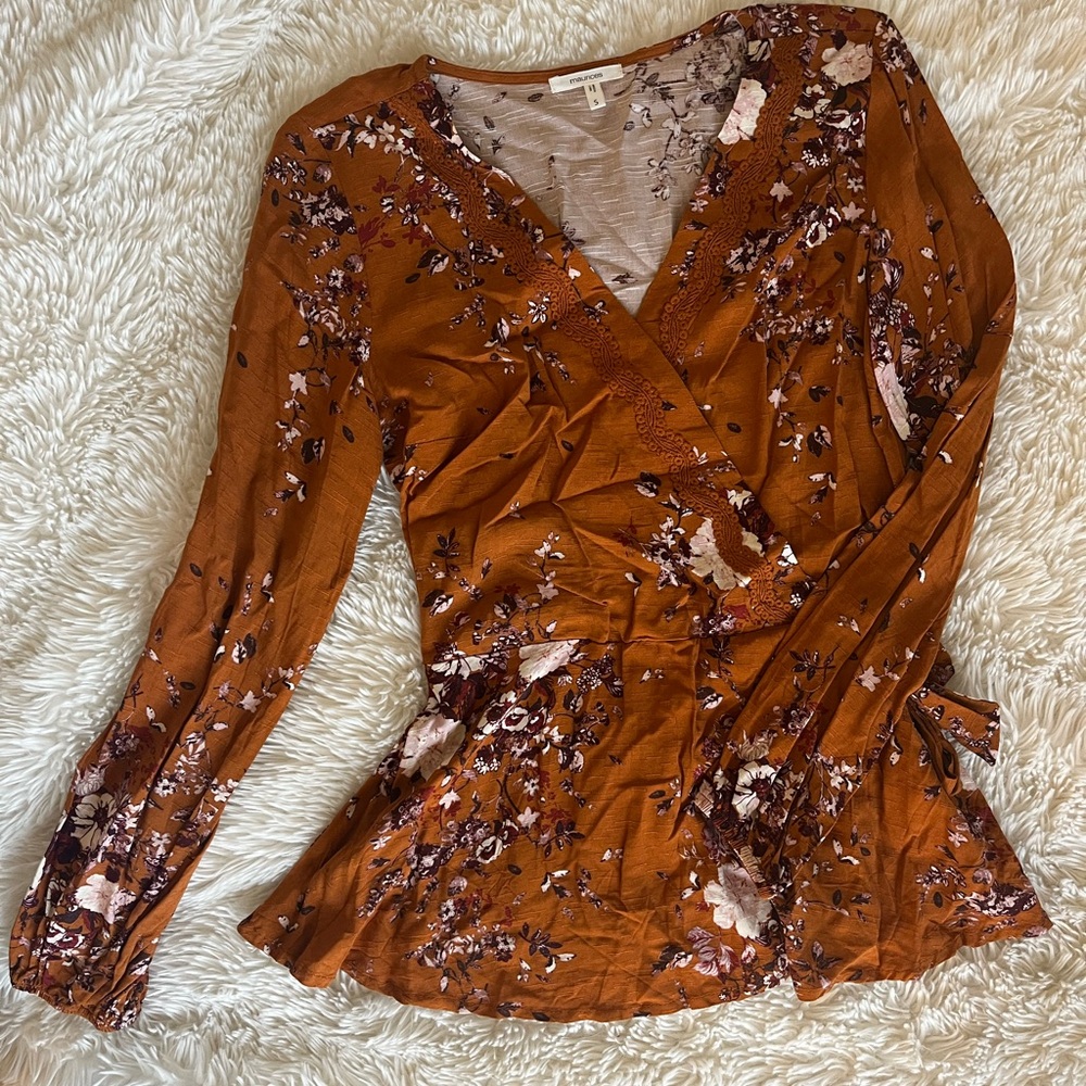 Maurices long sleeve v-cut dress shirt